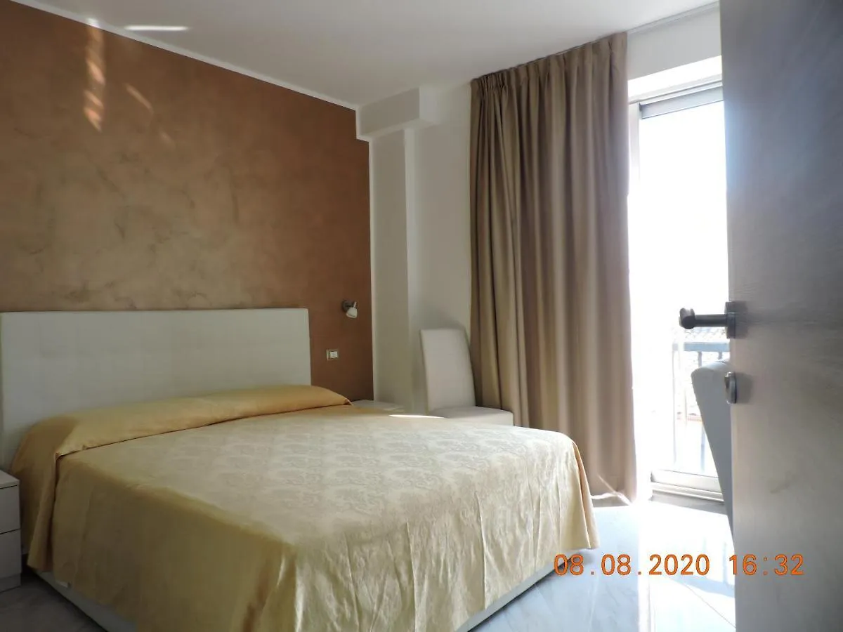 B&B Aquila Reale Portopalo Di Capo Passero Frühstückspension