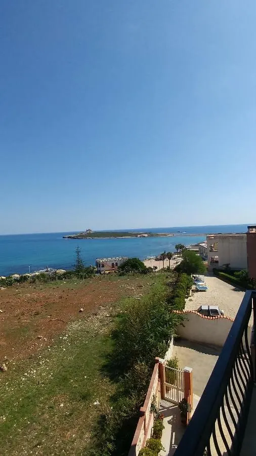 ベッド・アンド・ブレックファスト B&B Aquila Reale Portopalo Di Capo Passero イタリア
